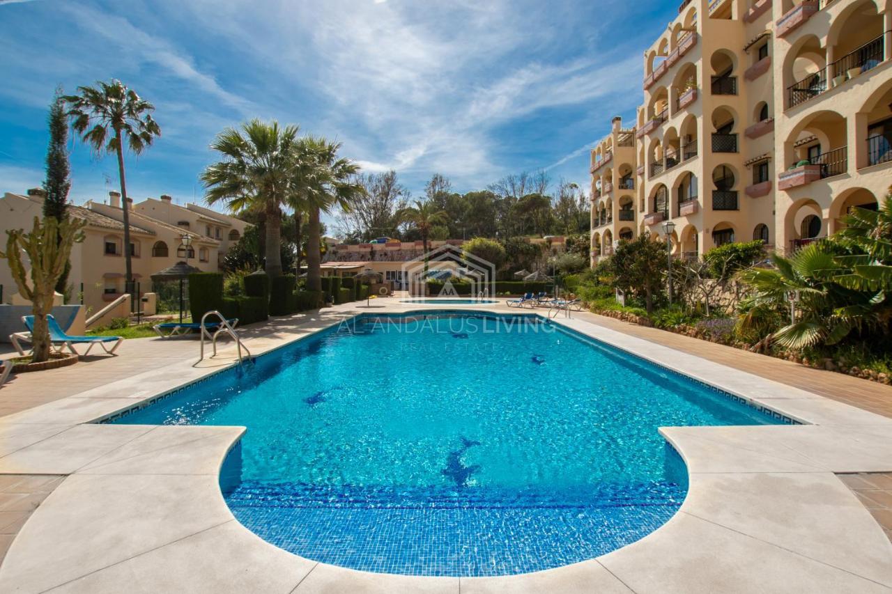 Panoramic Sea Views And Direct Access To The Beach From The Community In Torrenueva Apartment Malaga Luaran gambar